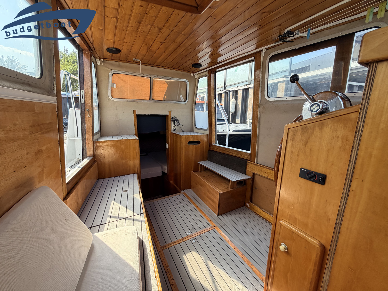 foto: 11 Maaskruiser 900