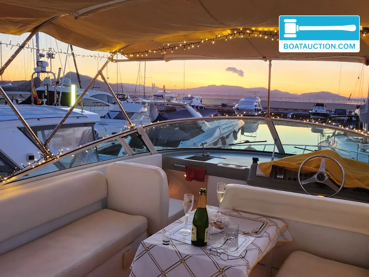 foto: 13 Carver Mariner 350