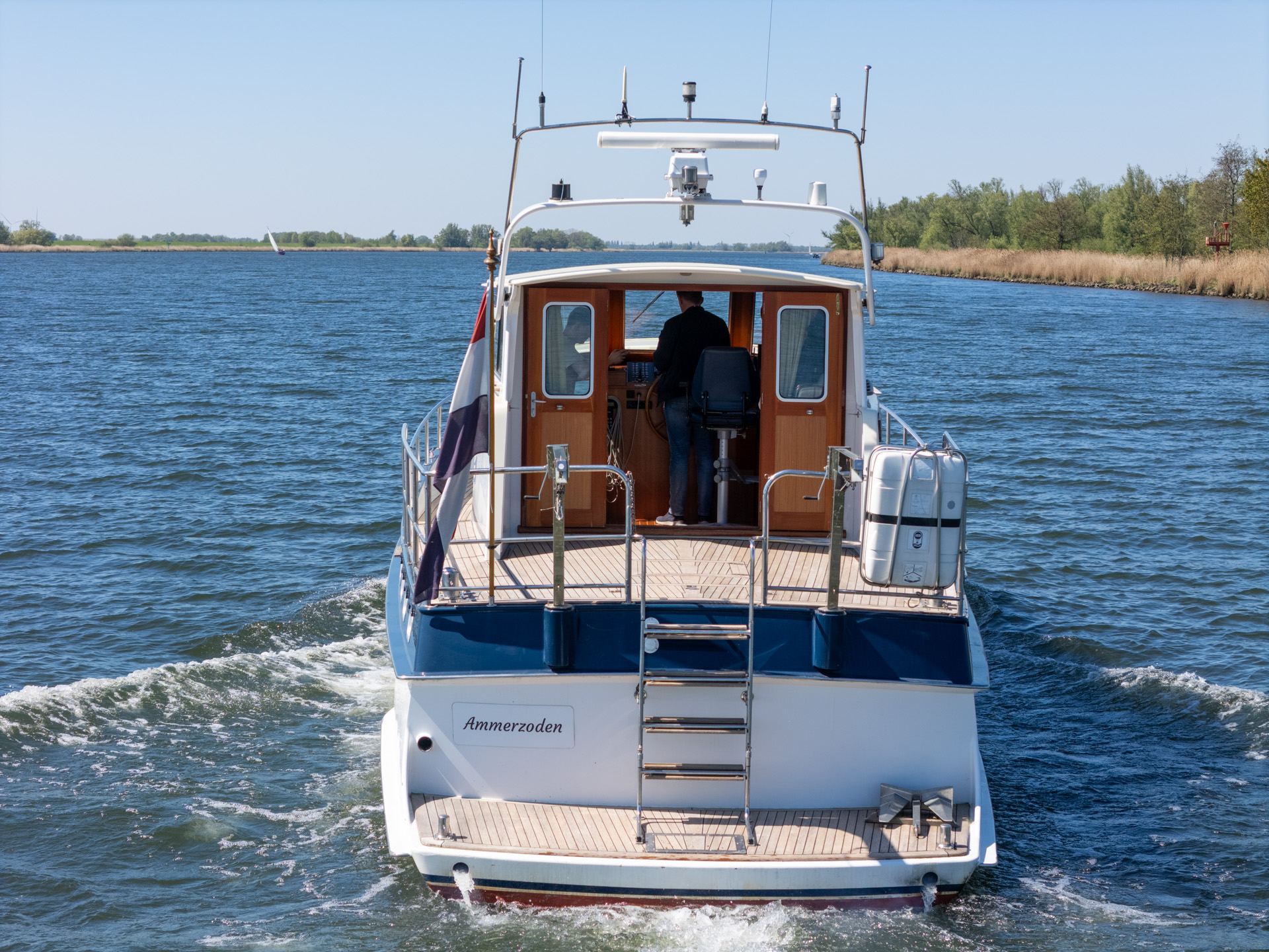 foto: 48 Valk Spiegelkotter 15.50