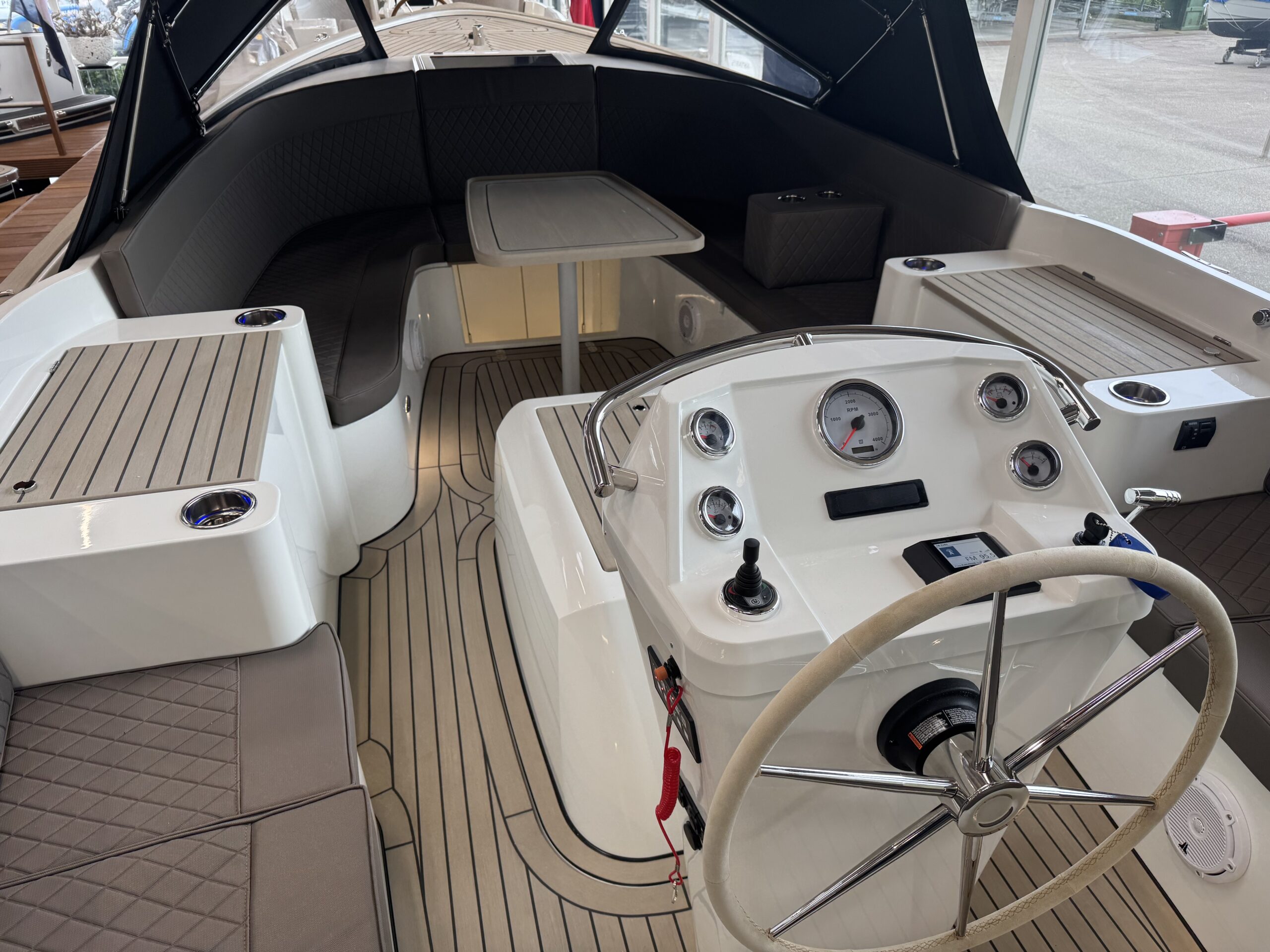 foto: 15 Antaris Seventy5 (op voorraad)