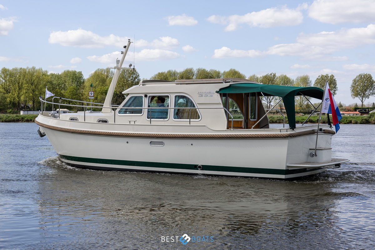 foto: 28 Linssen  Grand Sturdy 29.9 Sedan