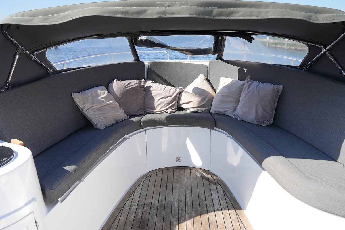 foto: 29 Riviera 24