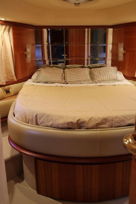 foto: 12 Azimut 62 Evolution