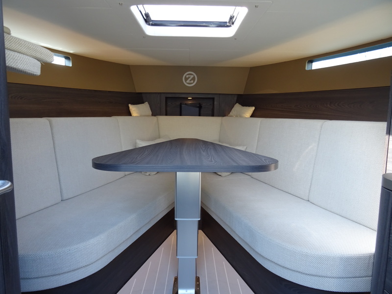 foto: 33 Zinder 990 Hybrid