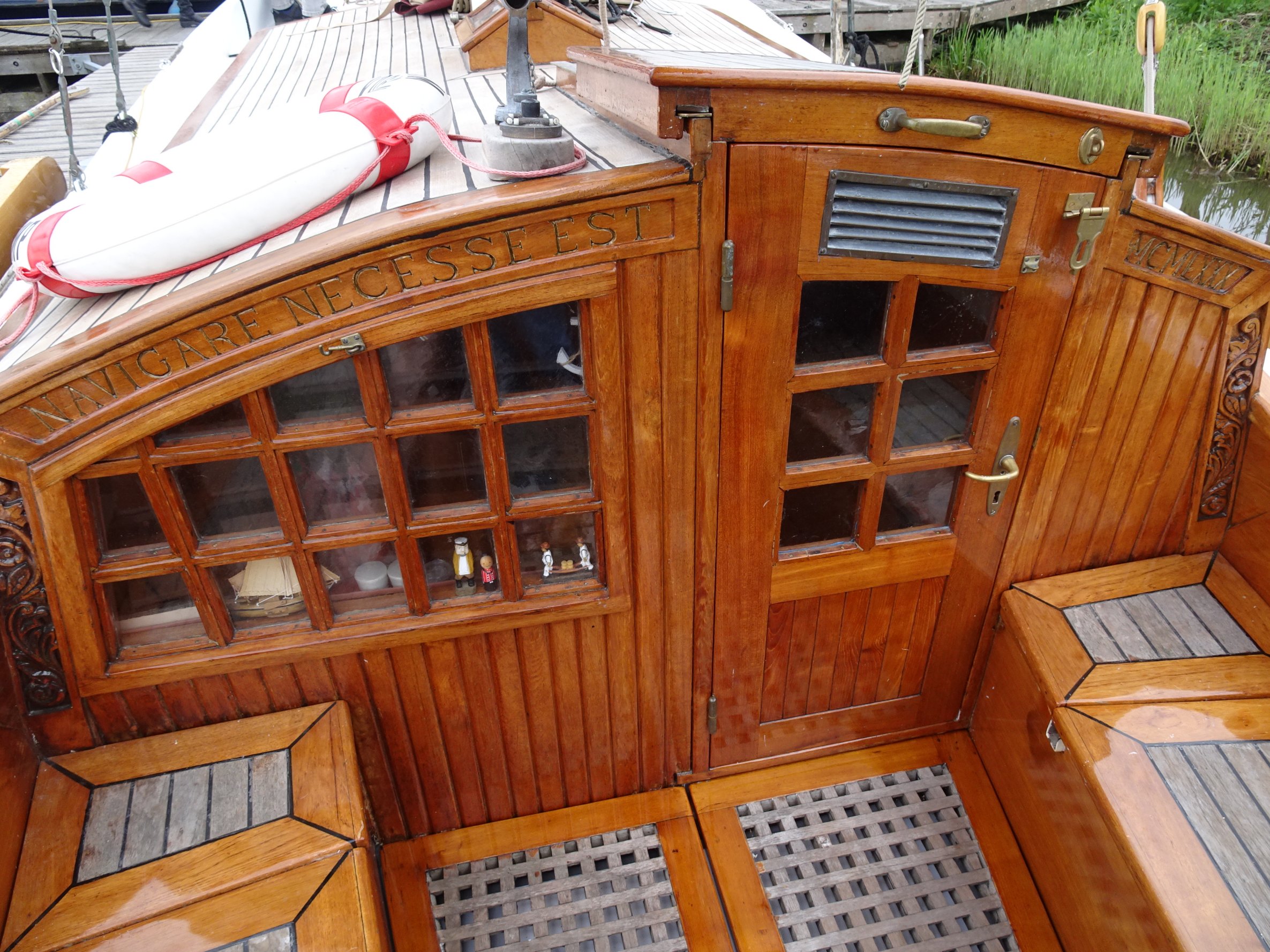 foto: 15 Schokker 950