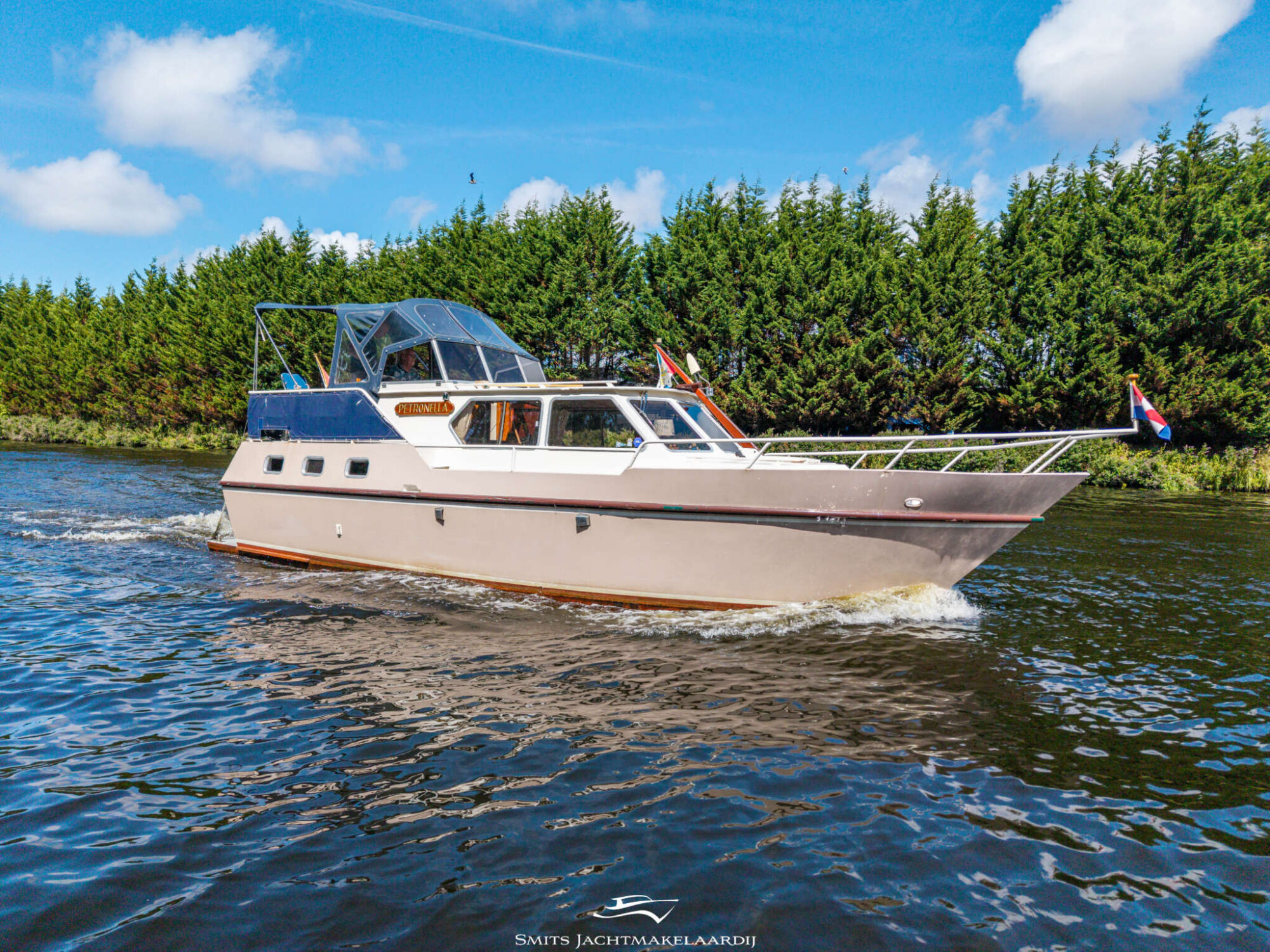 foto: 30 Beachcraft Beachcraft 10.50 AK Cabrio