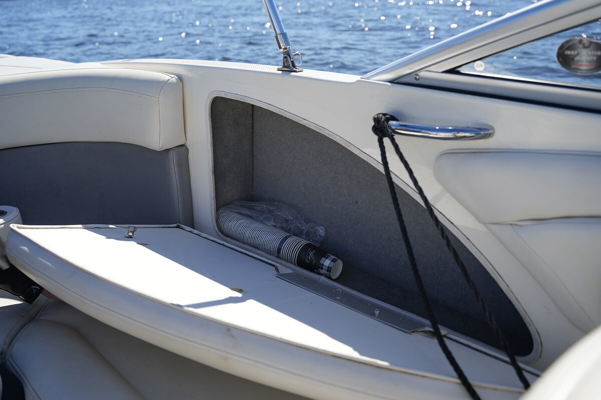 foto: 25 Bayliner 225