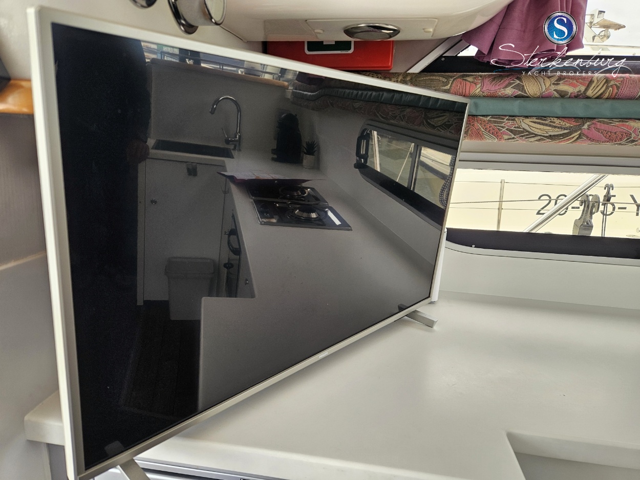 foto: 49 Sealine F330 Statesman