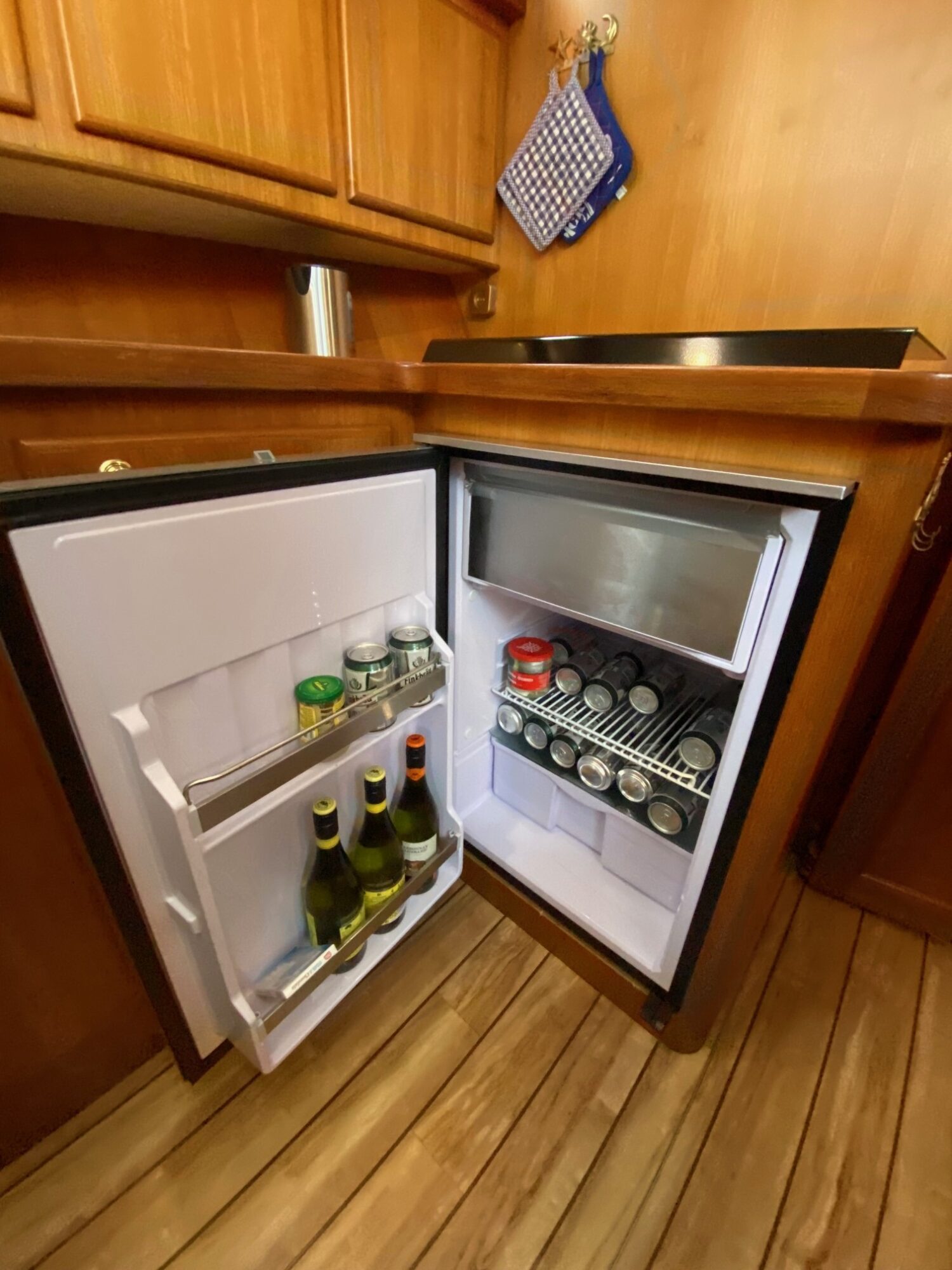 foto: 65 Privateer Privateer 40 XL Cabrio