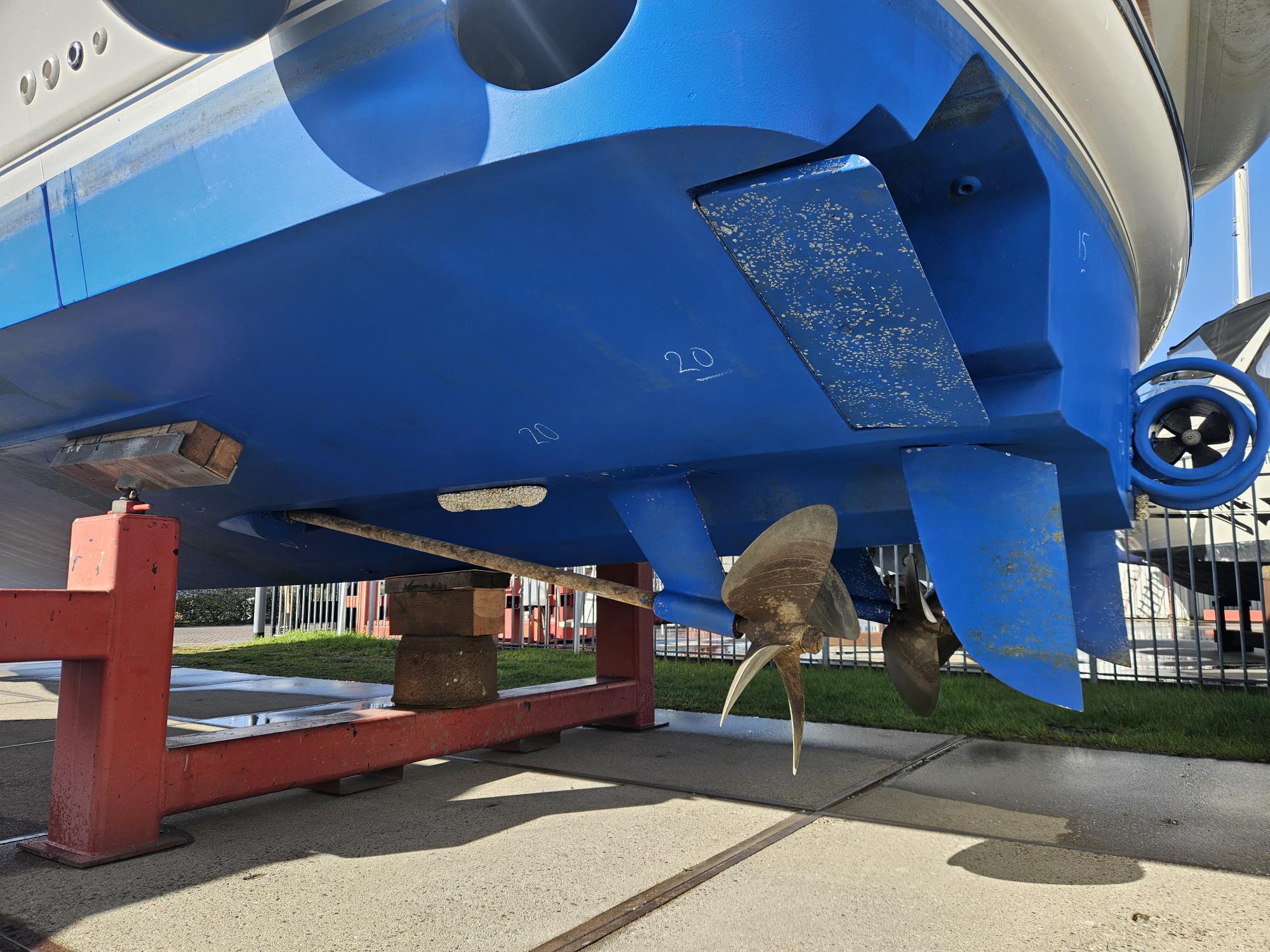 foto: 74 Fairline Phantom 50