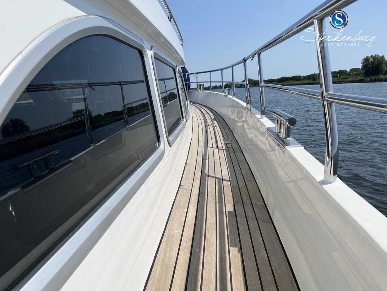 foto: 104 Valk Continental 15.50 FR