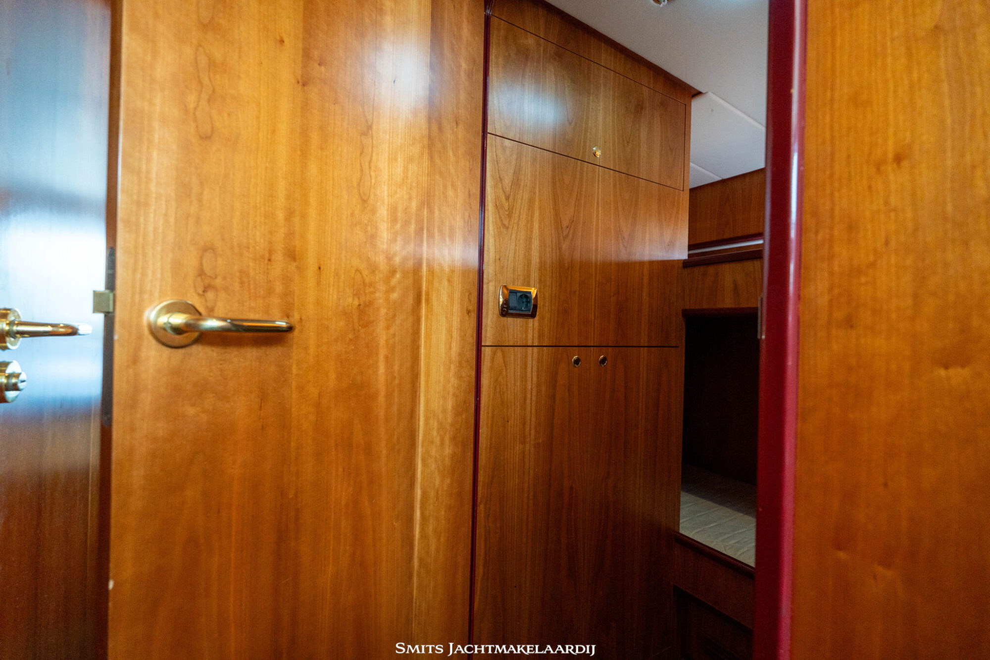 foto: 76 Pacific Pacific Allure 148 VS