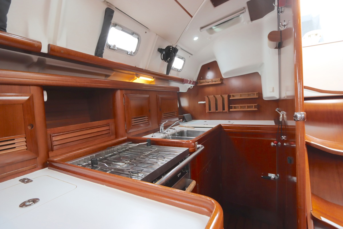 foto: 67 Beneteau Oceanis 423 Clipper 