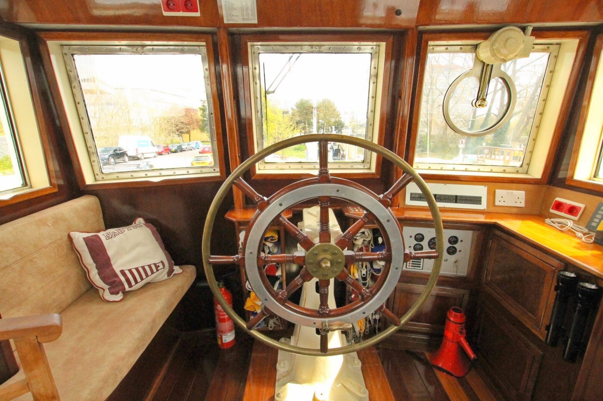 foto: 30 Bugsier Bugsier Sleper 21.20