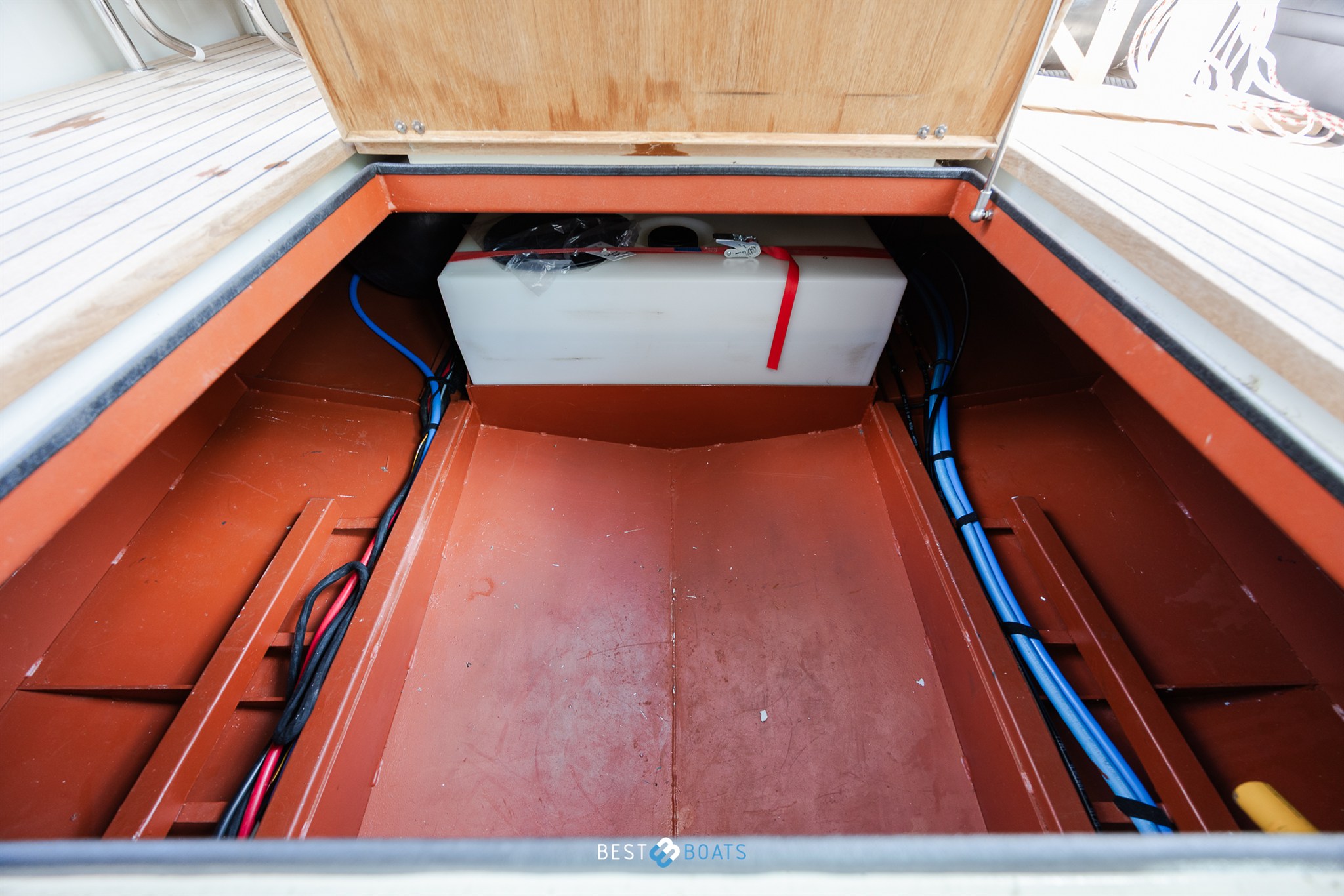 foto: 40 Linssen Grand Sturdy 35.0 Sedan