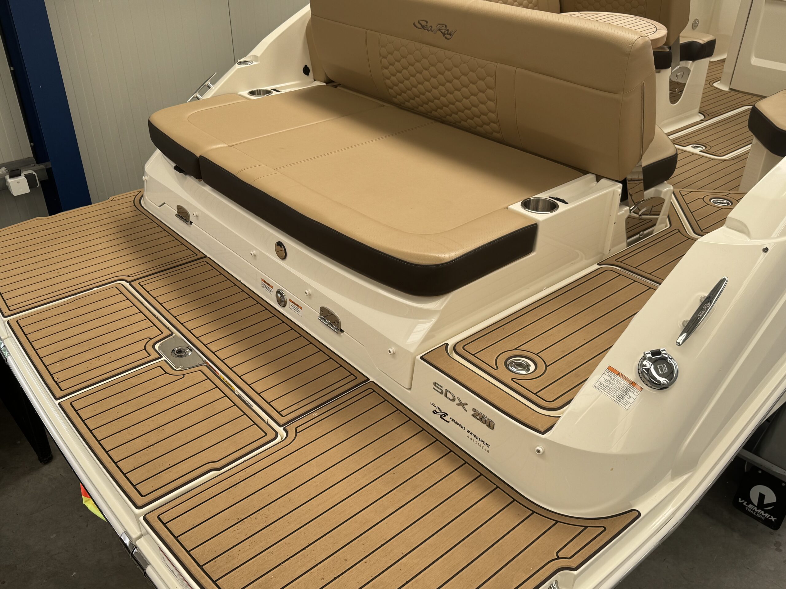foto: 16 Sea Ray SDX 250