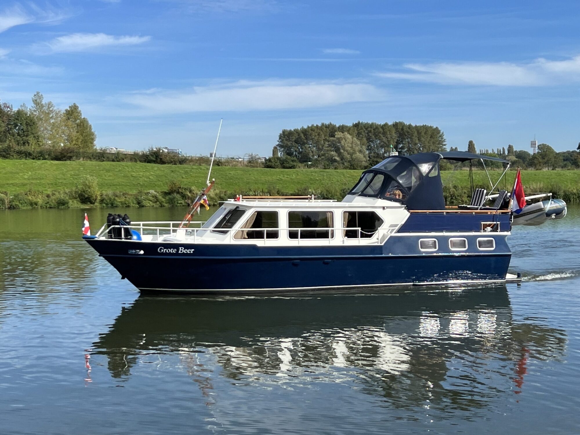 foto: 54 Beachcraft Beachcraft 11.30 AK Cabrio