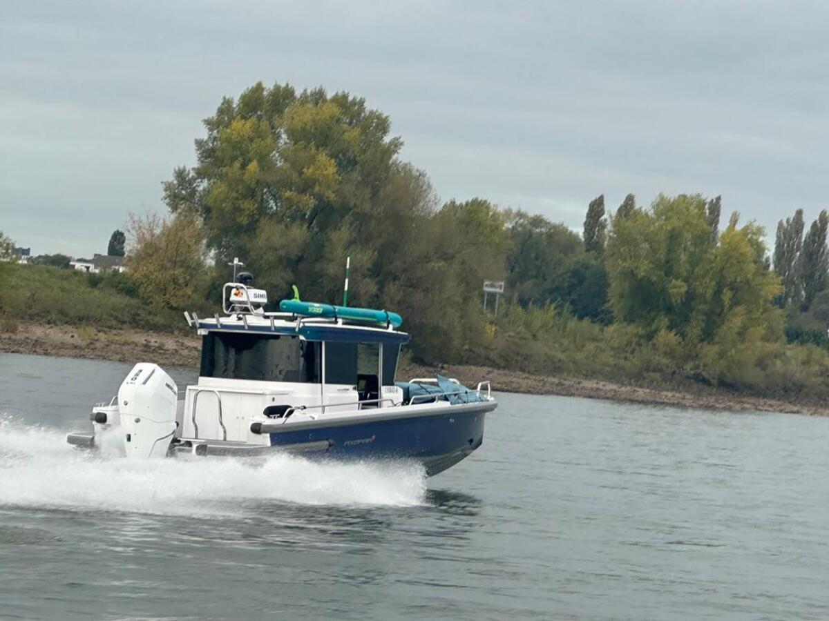 foto: 14 Axopar 28 Cabin 