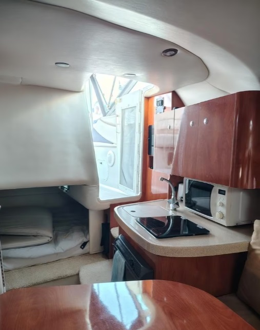 foto: 6 Four Winns 248 Vista Cruiser
