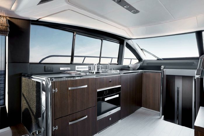 foto: 9 Azimut 50
