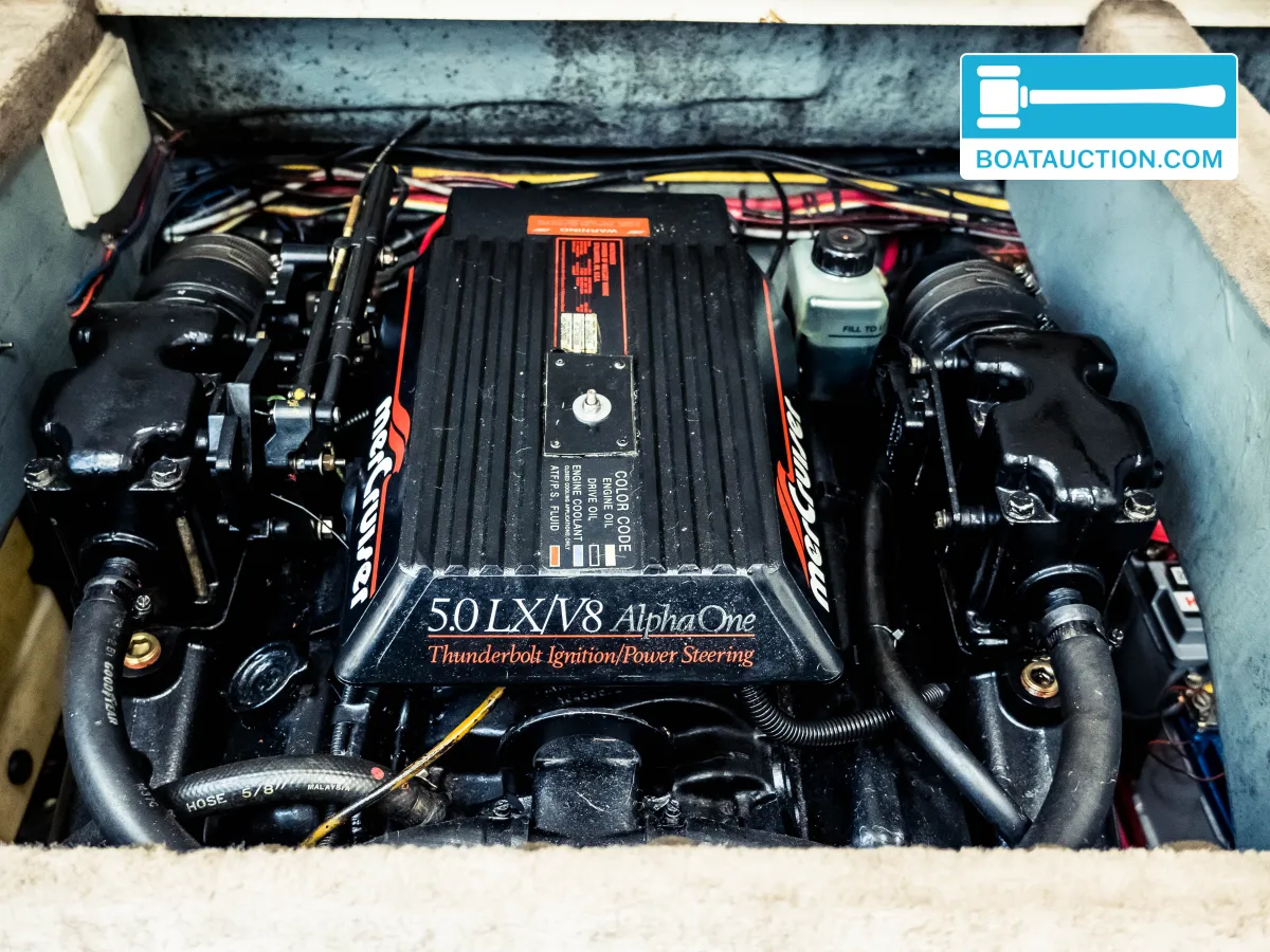 foto: 37 Sea Ray 200 Signature
