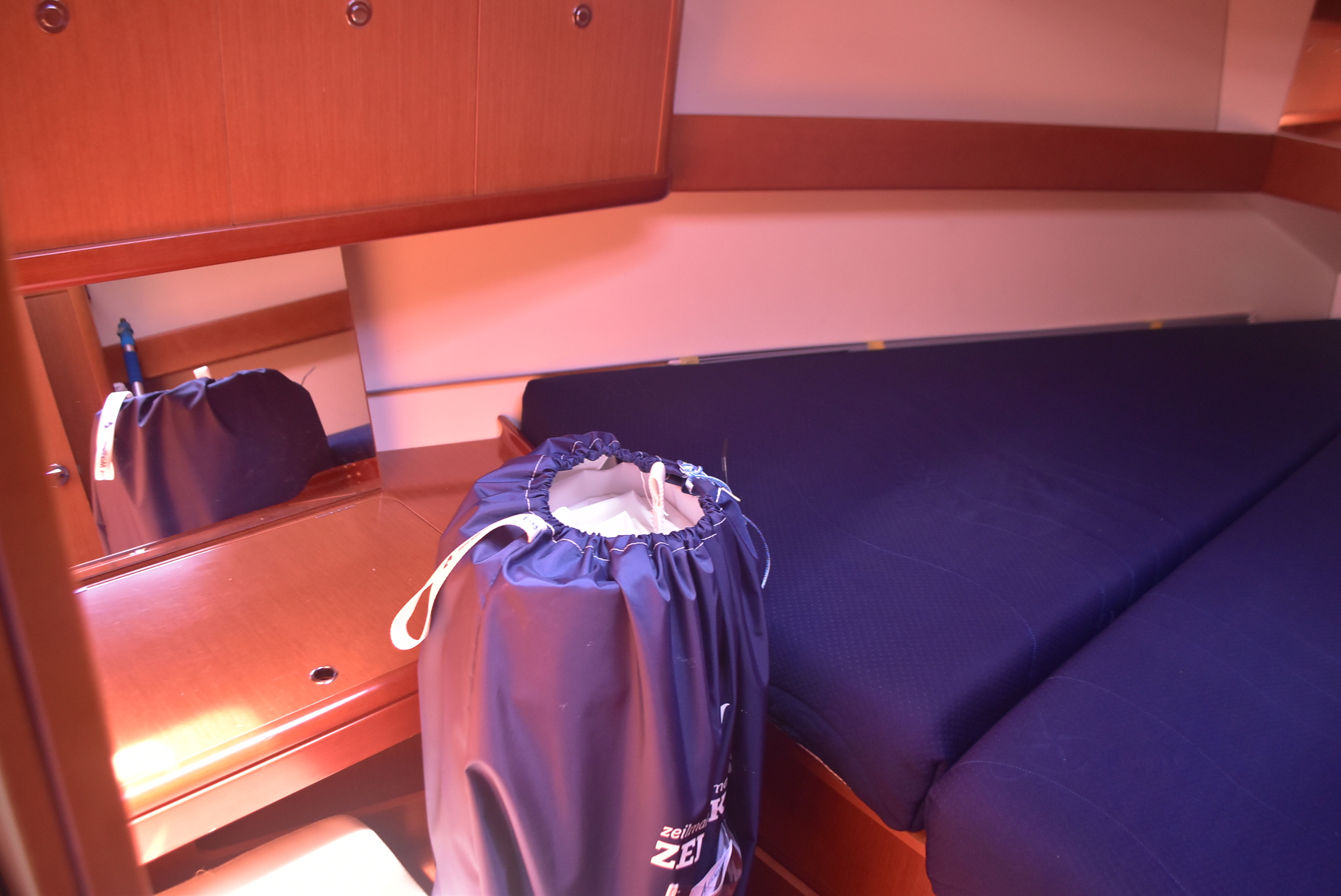 foto: 30 Beneteau Oceanis 37