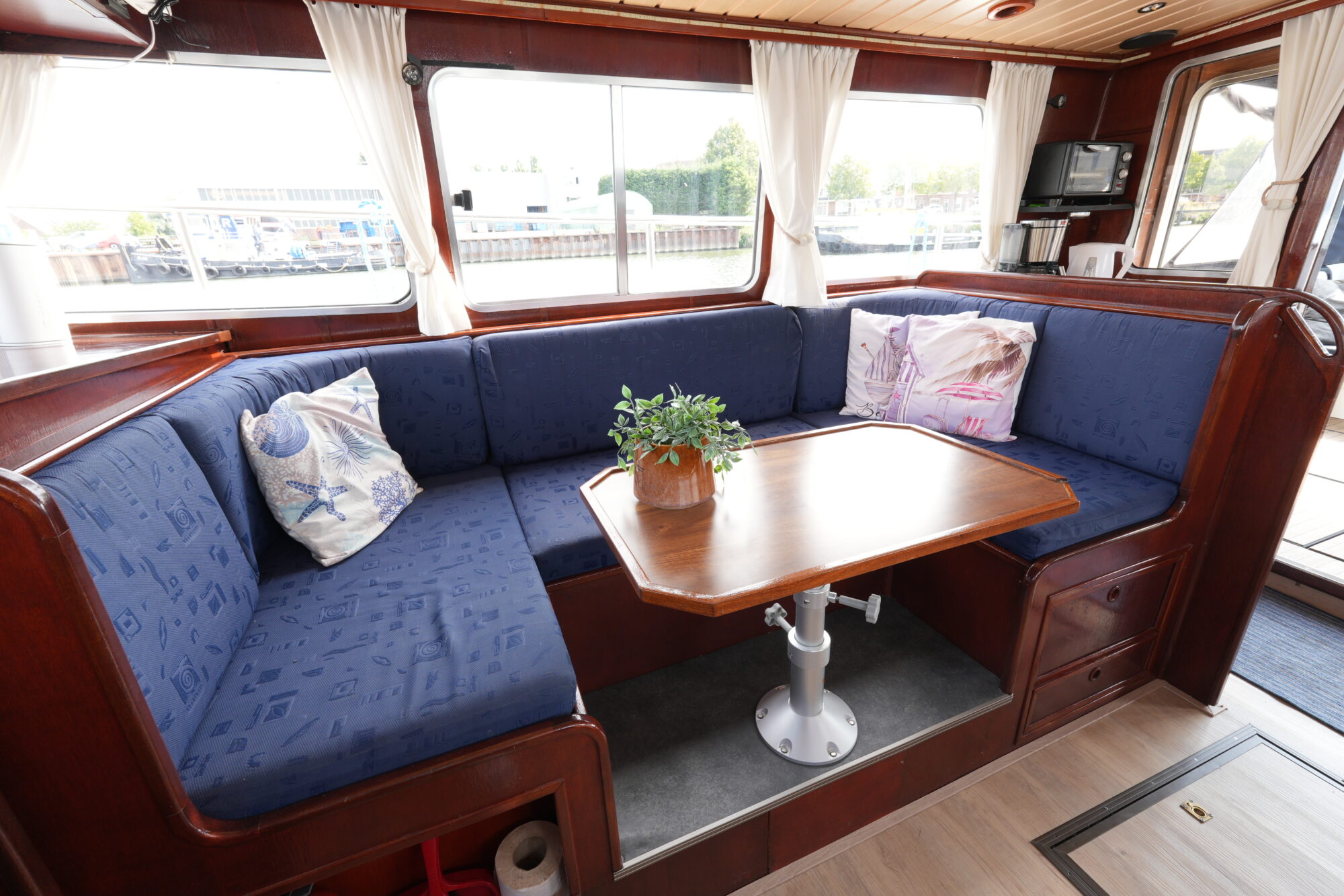 foto: 29 Barkas Barkas 11.00 OK