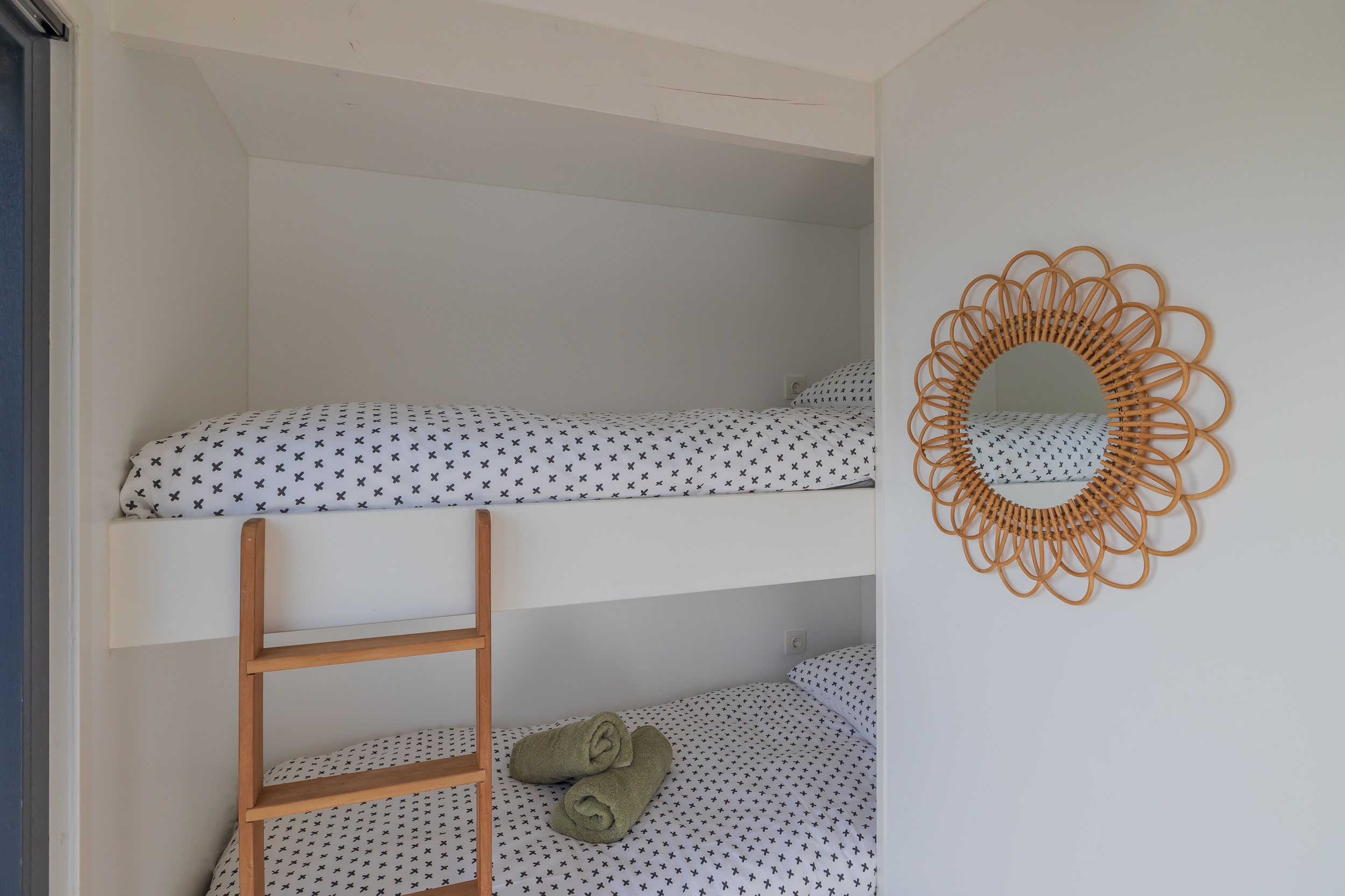 foto: 41 Surla (met Tender) Houseboat 15 Volledig Elektrisch With Charter