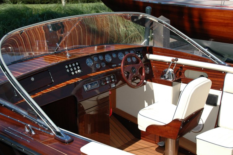 foto: 7 Boesch 750 Portofino De Luxe