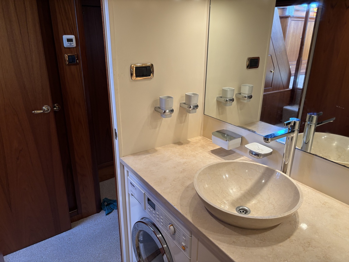 foto: 27 Super Van Craft 14.80 Cabrio