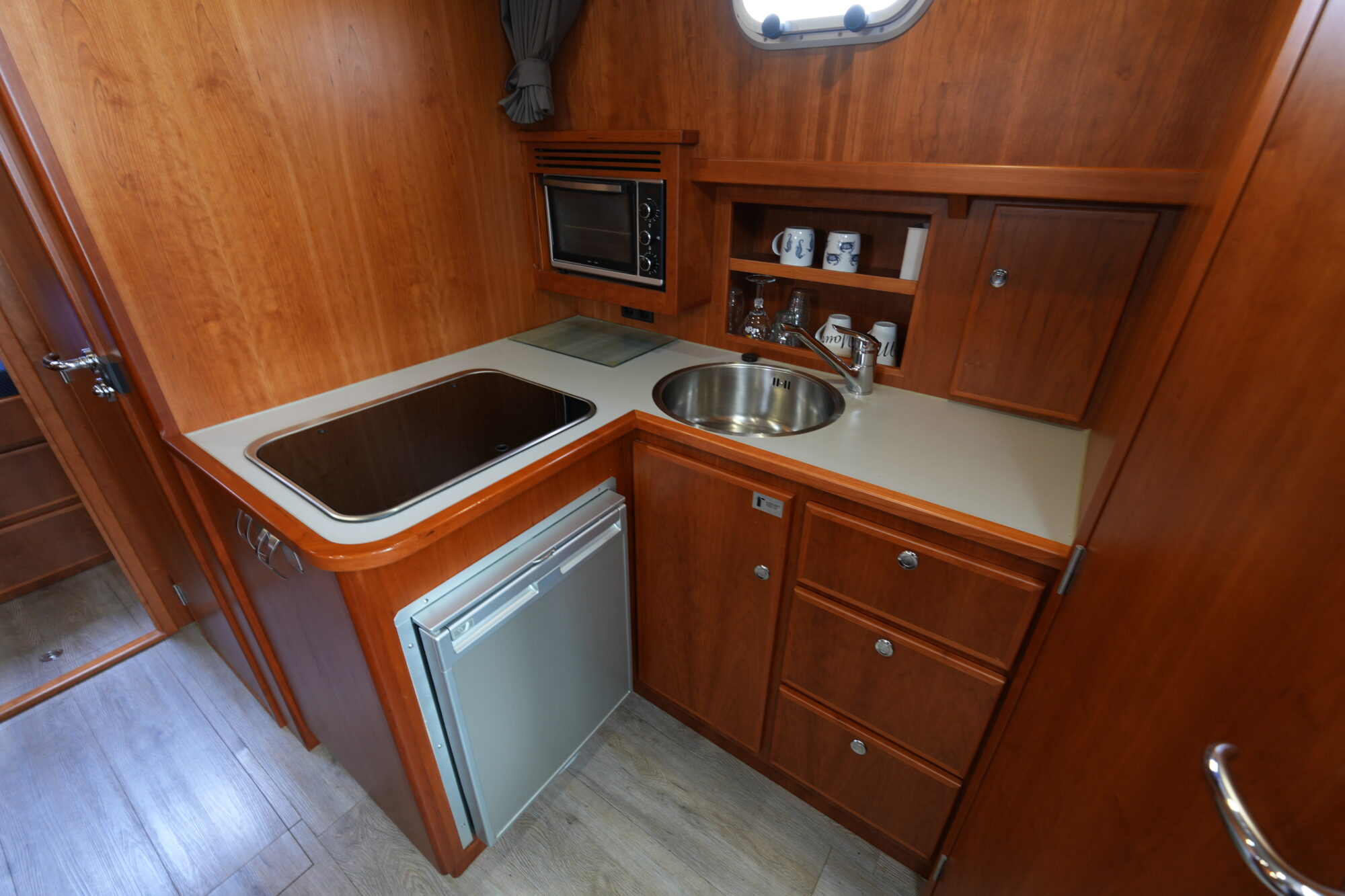 foto: 42 Jetten Jetten 38 Cabrio