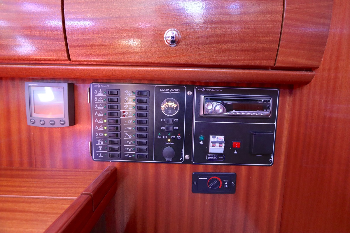 foto: 35 Bavaria 36-2 Cruiser