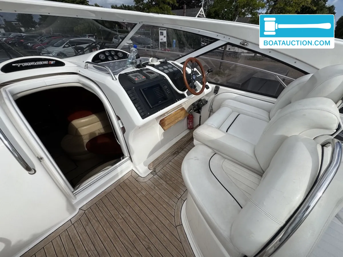 foto: 39 Fairline Targa 43