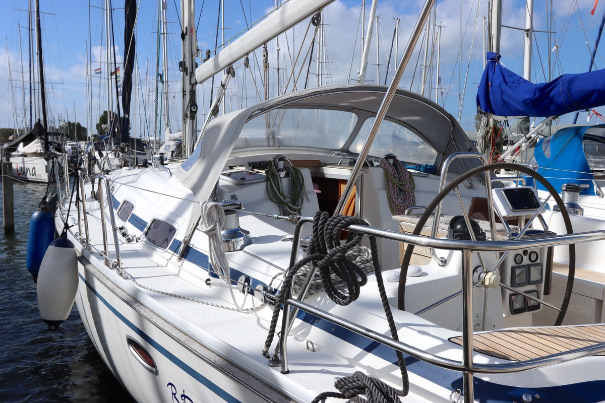 foto: 95 Bavaria 42-3 Cruiser