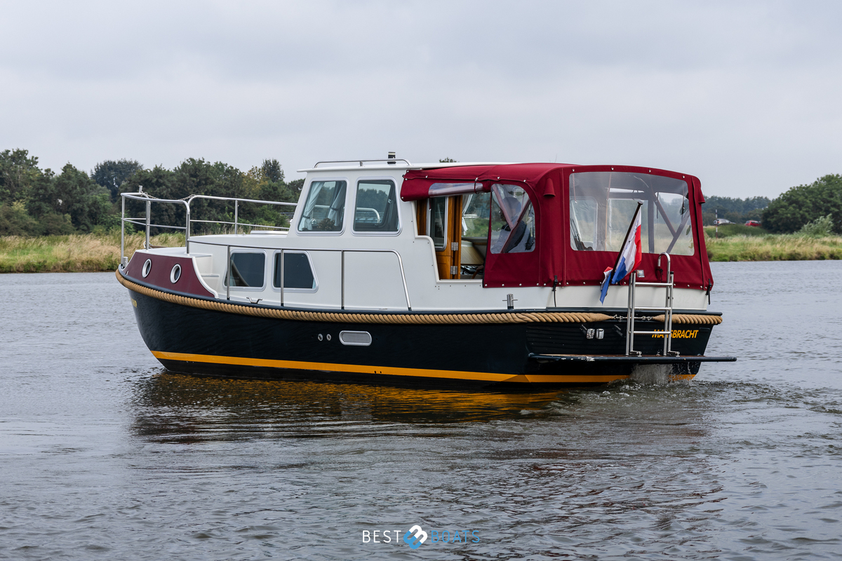 foto: 29 Linssen  Dutch Sturdy 260 OC