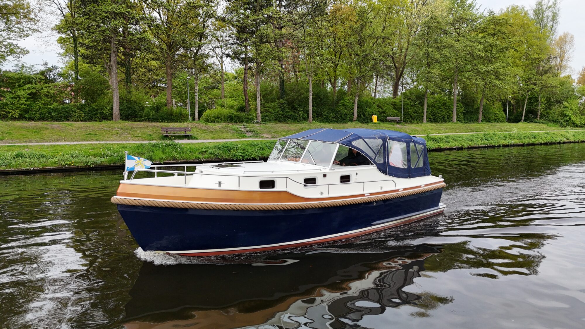 foto: 37 Vedette Vedette 8.80 OK Spiegeldeur