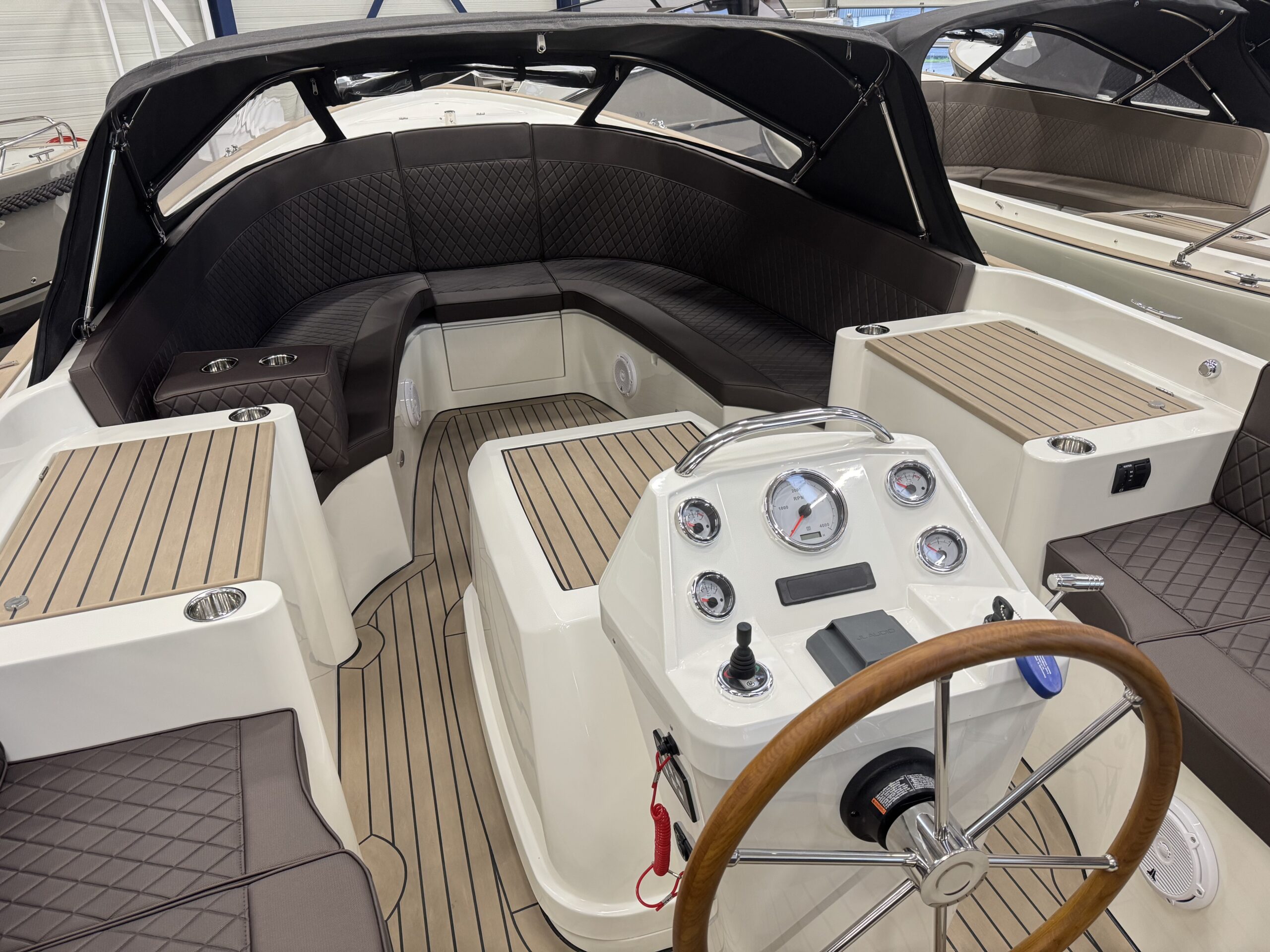 foto: 19 Antaris Sixty7 (op voorraad)