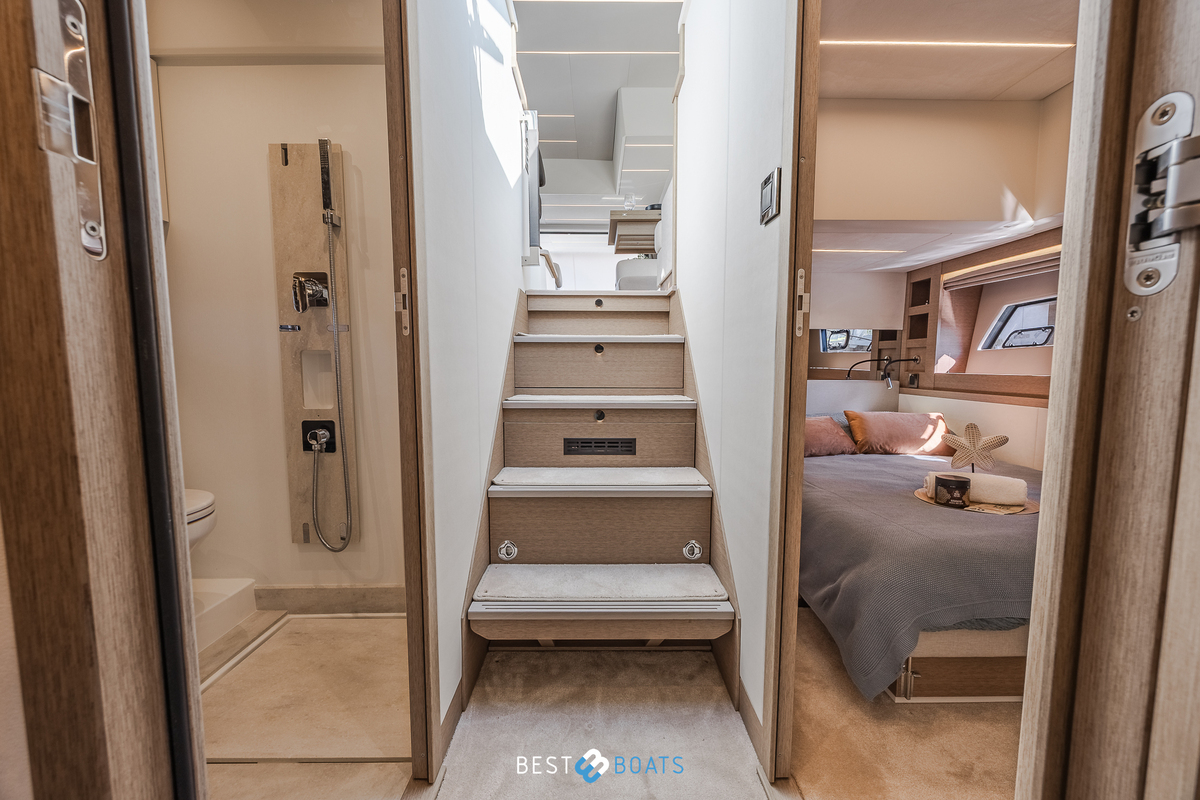 foto: 72 Prestige 520 FLY