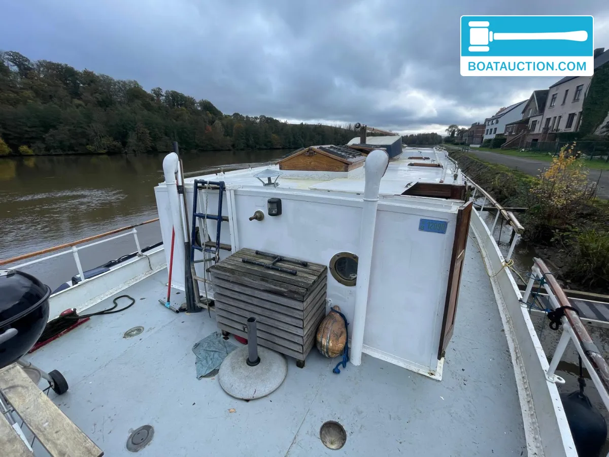 foto: 17 Riverboat 1413