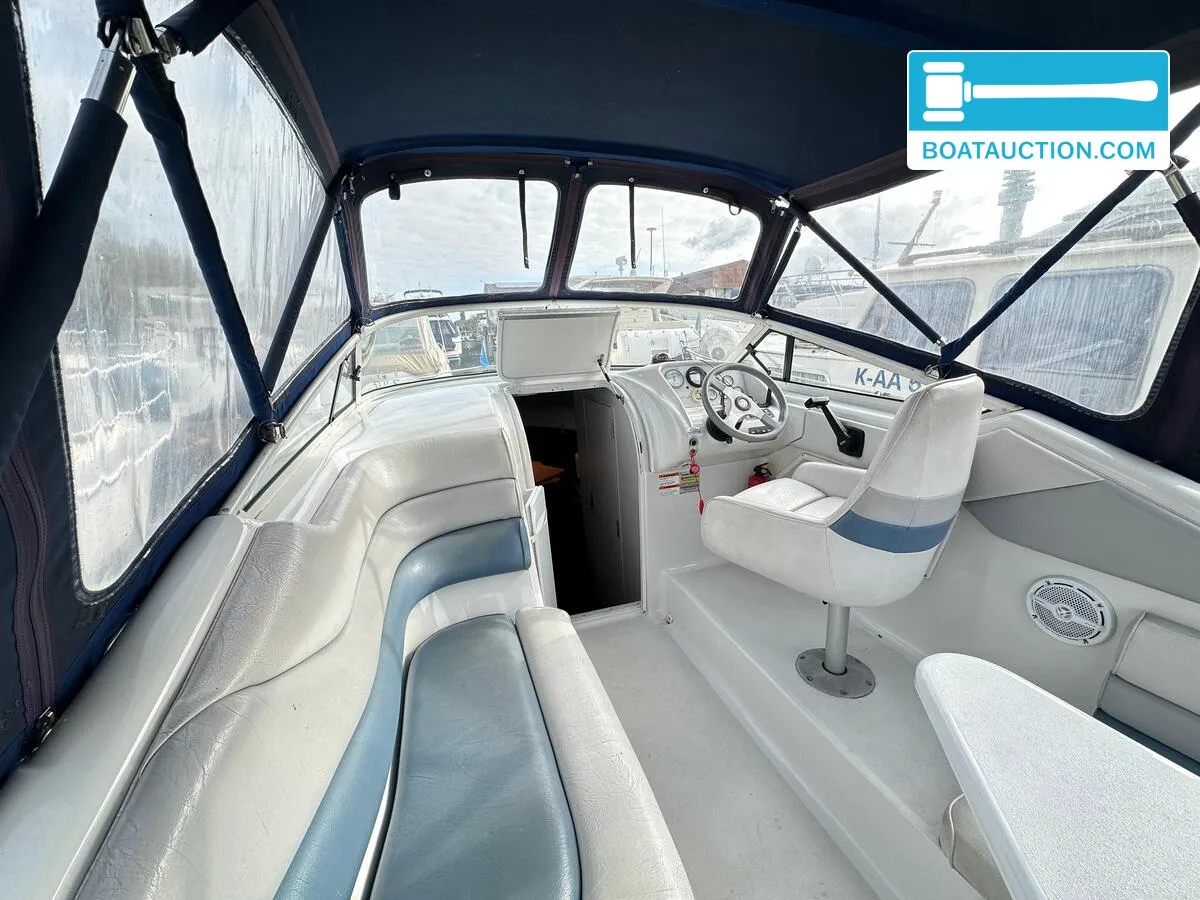 foto: 17 Chris Craft Crowne 262