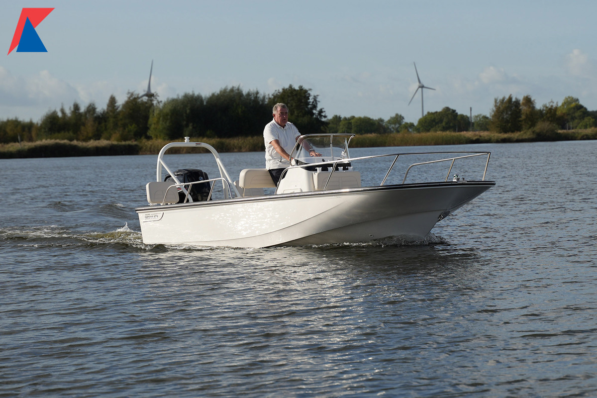 foto: 4 Boston Whaler 170 Montauk