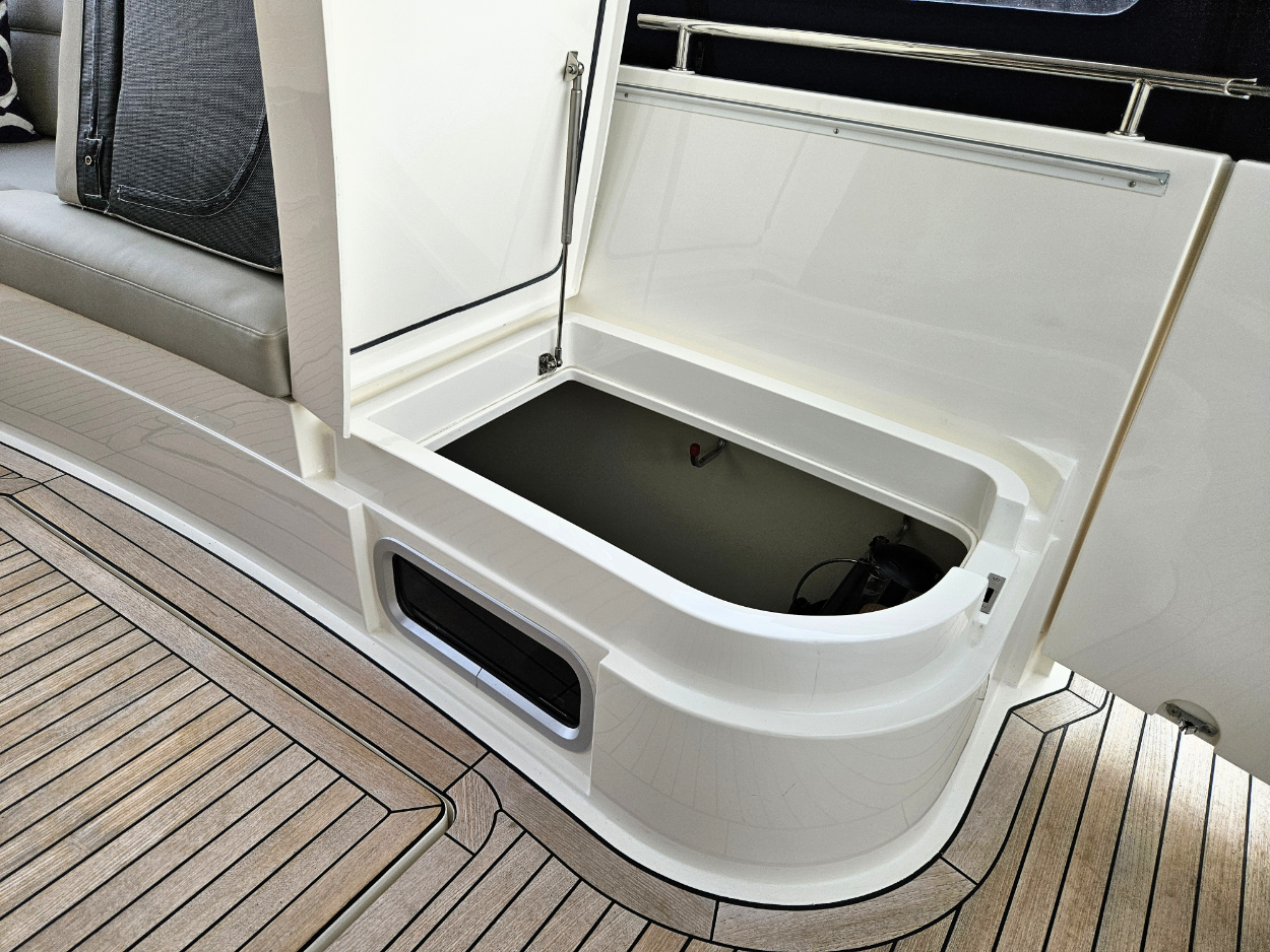 foto: 36 Fairline Phantom 50