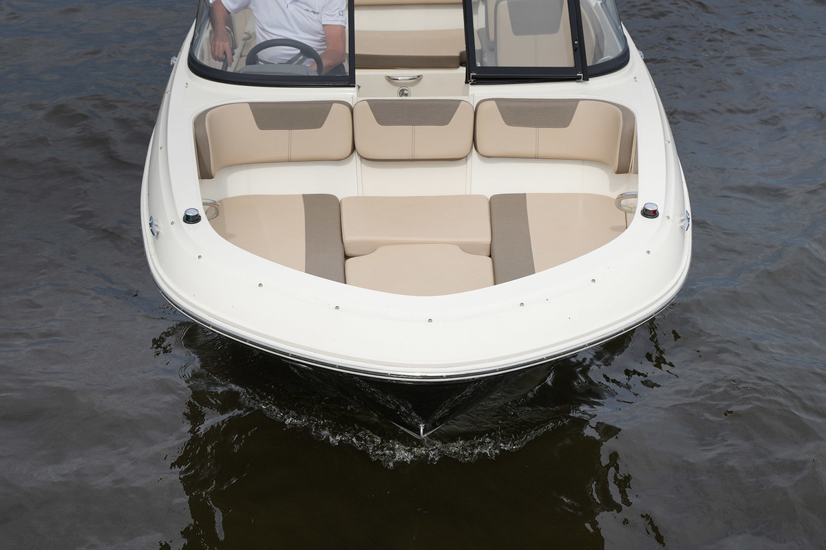 foto: 29 Bayliner VR4