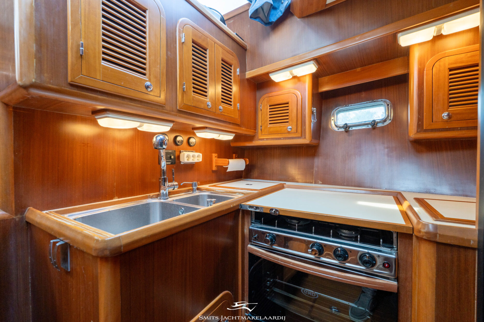 foto: 85 Baltic Baltic Trawler 40 Flybridge