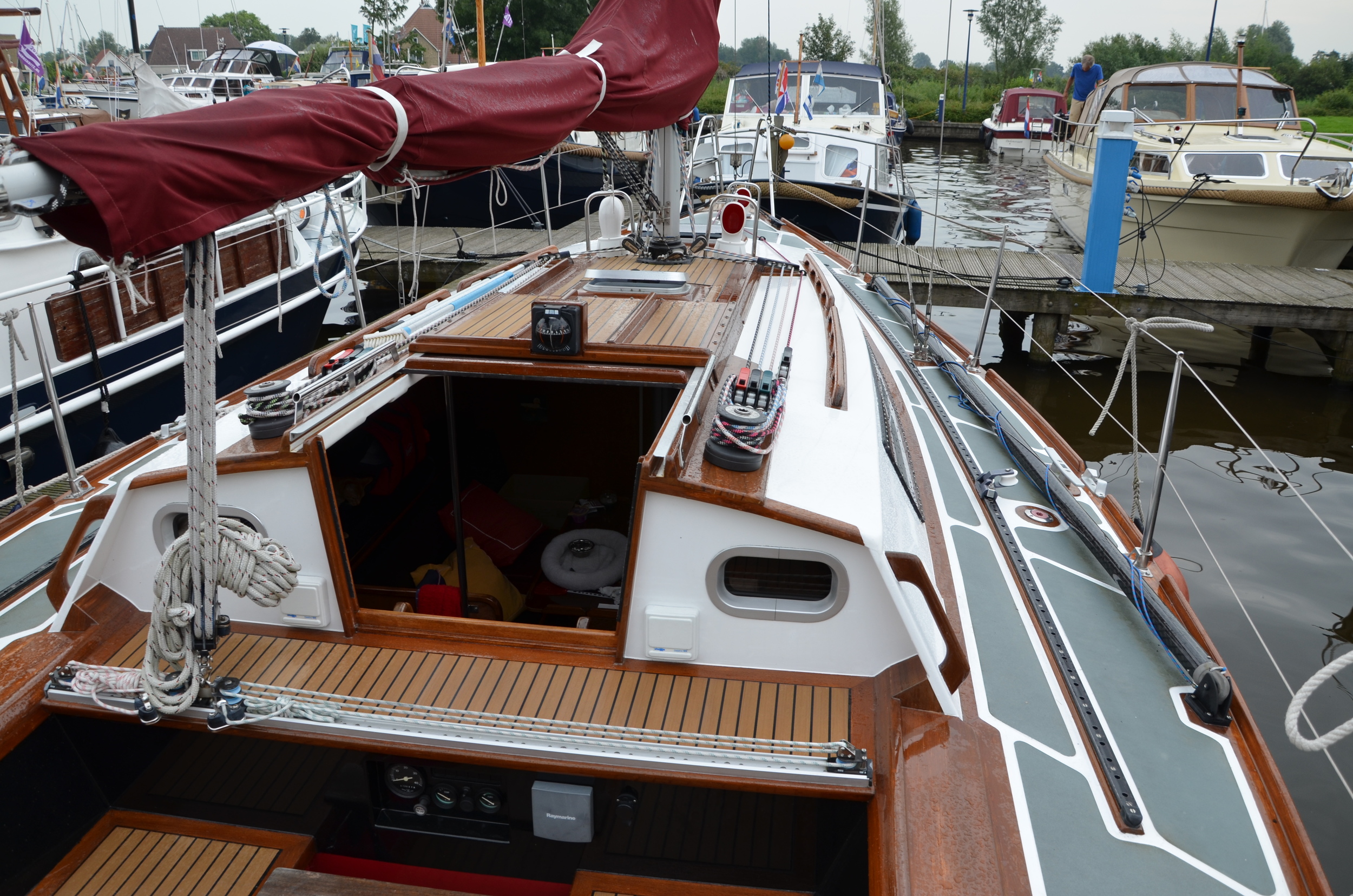 foto: 49 Waarschip 900 +