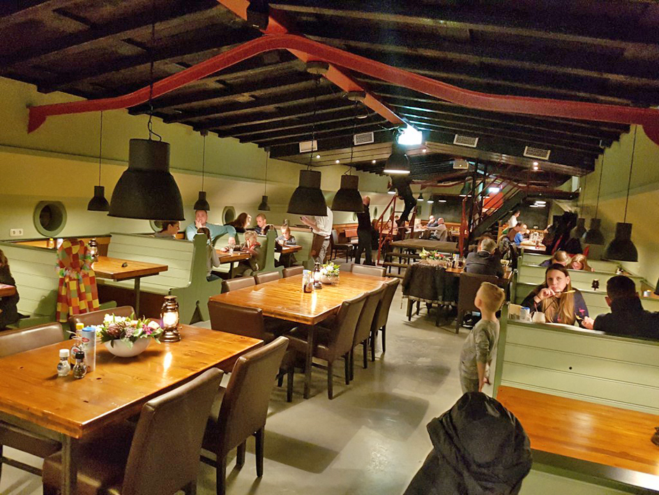 foto: 38 Restaurantschip 96 zitplaatsen