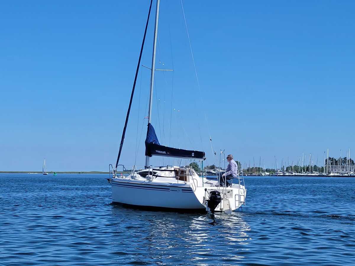 foto: 23 Maxus 24