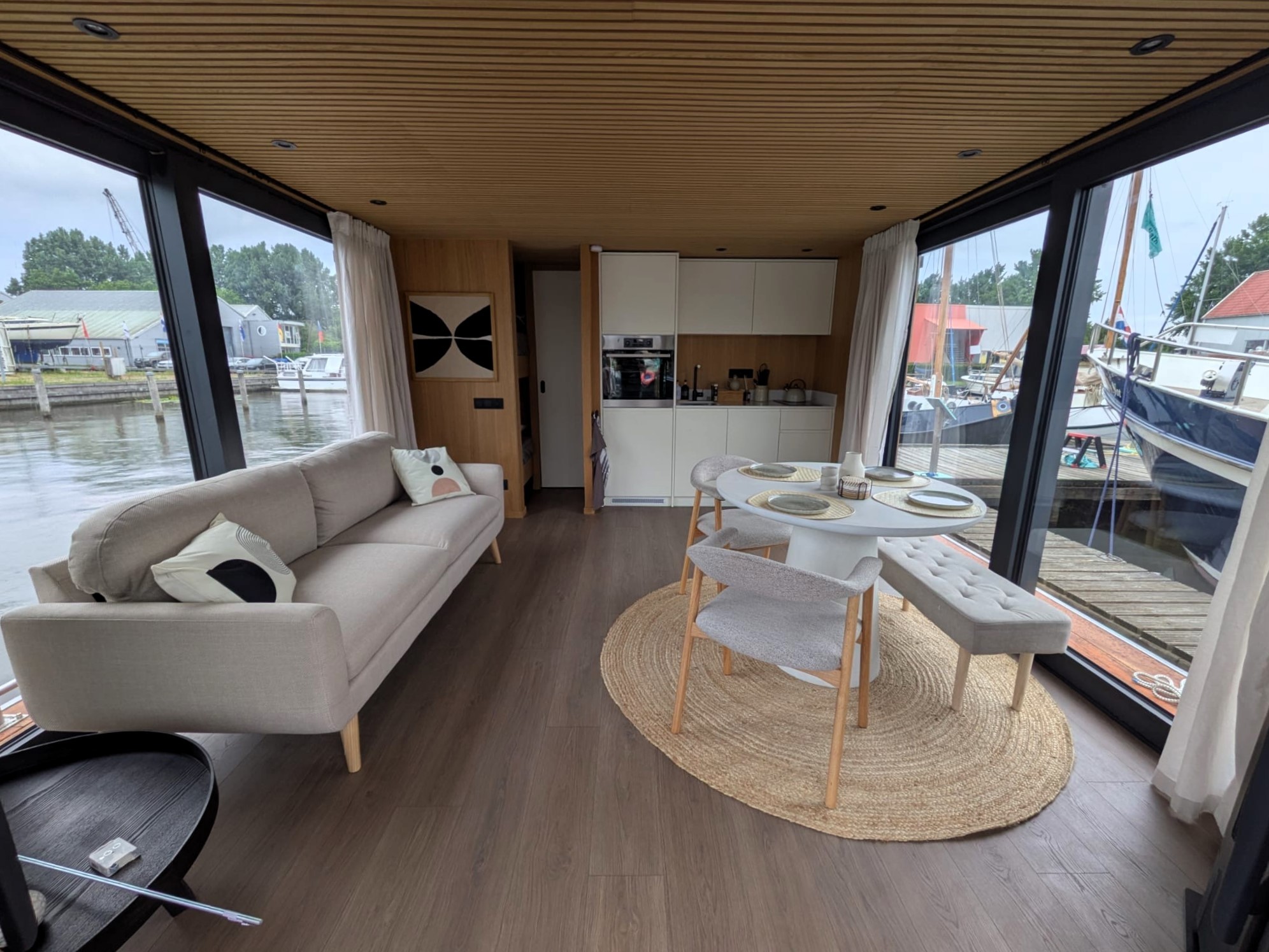 foto: 43 Surla 12 Houseboat Met (koop)ligplaats