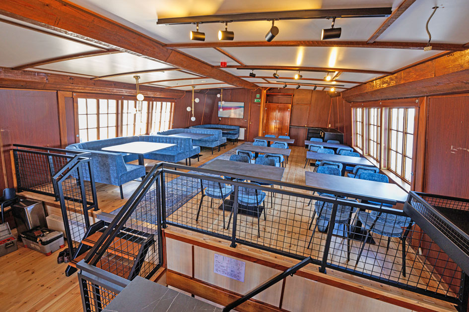 foto: 70 3 mast Charterschip / Evenementenboot 44 nachtgasten, 150 daggasten