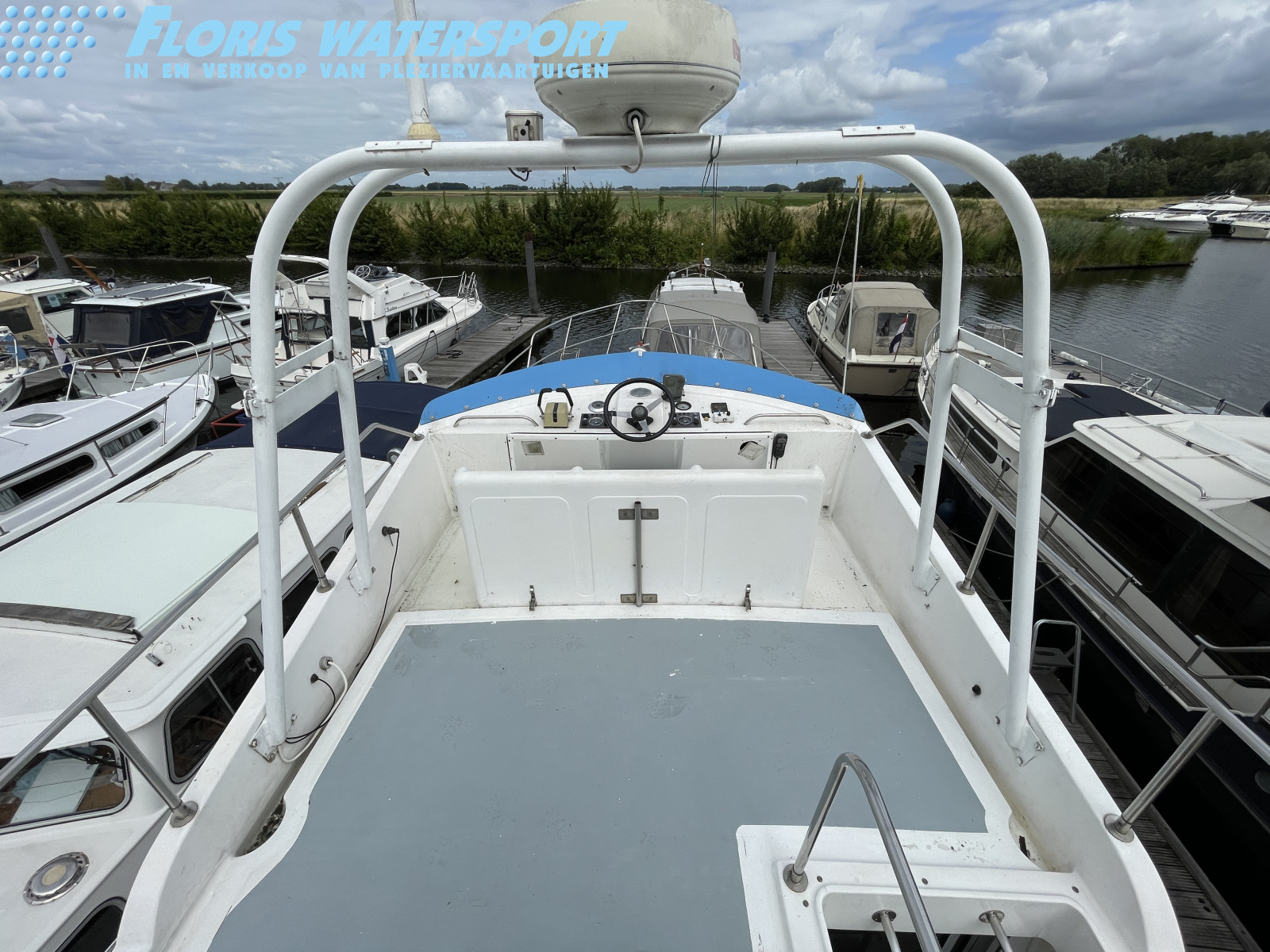 foto: 17 Fairline  40